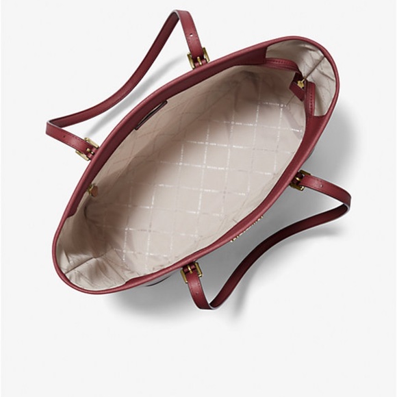 MICHAEL KORS
Jet Set Travel Large Saffiano Leather Tote Shoulder
DARK CHERRY
NWT - Picture 5 of 15